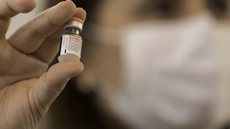 Cidades da Grande SP realizam vacinação simbólica contra Covid-19 para crianças; campanha geral deve começar em fevereiro