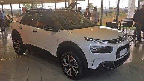Citroën mostra C4 Cactus ‘brasileiro’, que chega em outubro