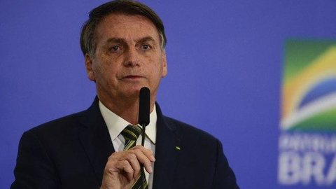 Após fala de Bolsonaro, embaixador dos EUA diz: exército “sempre de prontidão”