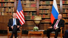 Biden e Putin fazem reunião virtual para discutir situação da Ucrânia