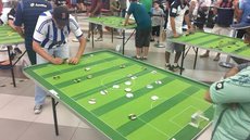 Campeonato de futebol de mesa reúne jogadores em Rio Preto