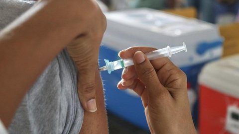 Prefeitura de SP começa nesta segunda a reter cópia da receita de vacinados da Covid-19 para evitar fraudes