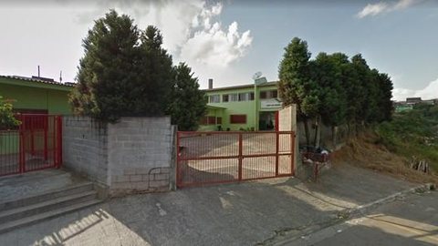 Escola suspende aulas após furto de cabos e relógio de energia elétrica em Várzea Paulista