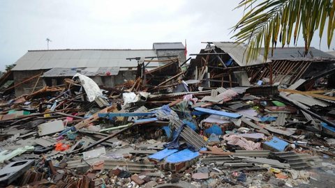 Indonésia retoma buscas por desaparecidos após tsunami