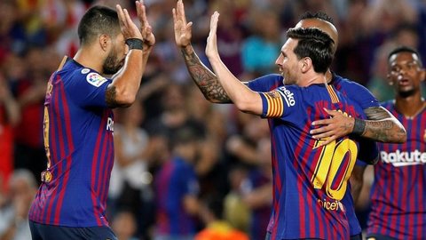 Barcelona se torna primeiro clube do mundo a superar marca de 1 bilhão de dólares em receitas