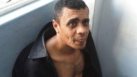 Adélio diz ter “desistido” de matar Bolsonaro após ser medicado na prisão