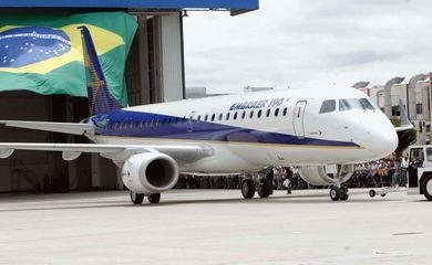 Embraer diz que Boeing rescindiu indevidamente contrato de parceria