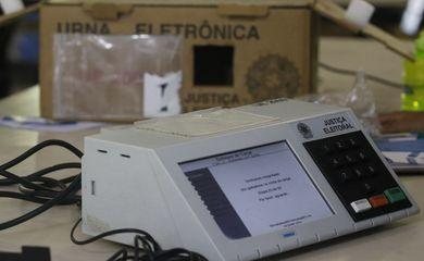 Paulistas vão às urnas hoje para eleger prefeitos em 13 municípios
