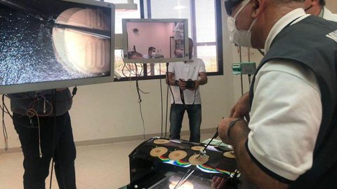 Queiroga anuncia em São Paulo verba para equipamentos de radioterapia