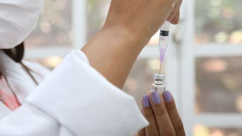 Vacinação contra a covid-19 segue neste final de semana em São Paulo