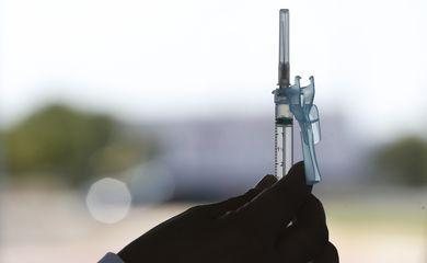 Complexo da Maré receberá segunda dose da vacina na próxima semana
