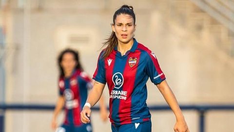 Levante goleia o Eibar com gols de Gio Queiroz e Giovanna Crivelari no Espanhol Feminino
