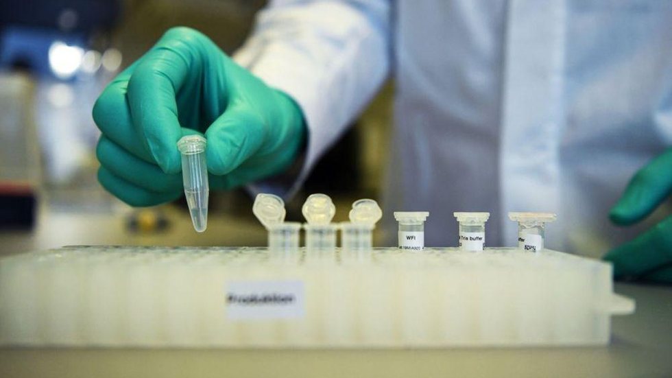 Chinesa SinoVac começa etapa final de testes da vacina contra covid-19