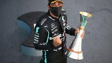 Hamilton vence com sobra GP da Espanha e quebra mais um recorde na F1