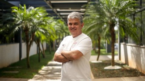 Com cortes e nova metodologia, Corinthians quer transformar base em “fábrica de talentos”