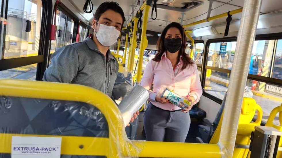 Guarulhos recebe doação de películas plásticas para ônibus que elimina o Coronavírus