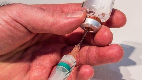 Senado vota amanhã medida provisória que facilita a compra de vacinas para Covid-19