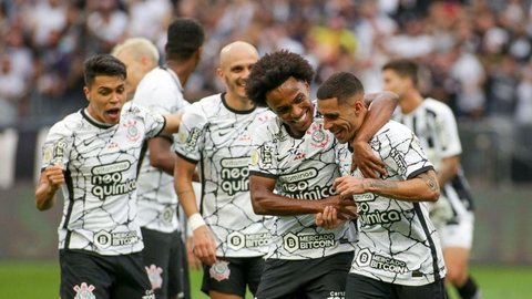 Brasileiro: Corinthians supera Santos e entra no G4