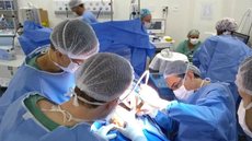 HC realiza última cirurgia de separação de siamesas unidas pela cabeça em Ribeirão Preto, SP