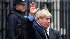 Johnson anuncia revisão das políticas externa e de defesa, pós-Brexit