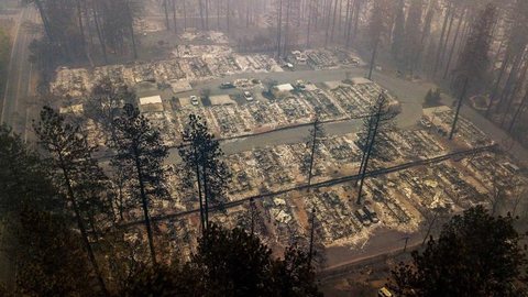 Número de desaparecidos em incêndio no norte na Califórnia passa de 600