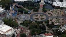 Disney mantém previsão de abertura de parques no próximo sábado