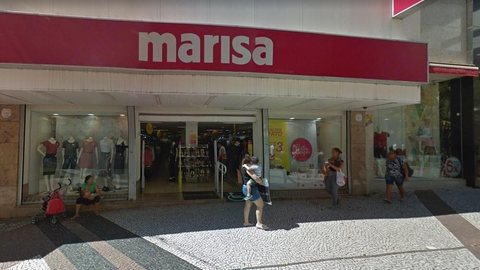 Ladrões furtam R$ 60 mil de loja de departamentos em Rio Preto