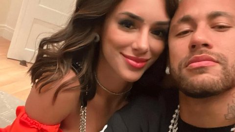Imagem Neymar se pronuncia após boatos de ter traído sua namorada, Bruna Biancardi, em festa