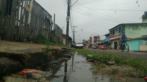 Saneamento melhora, mas metade dos brasileiros segue sem esgoto no país