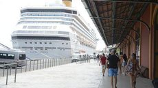 Carnaval do Rio atrai turistas de navios