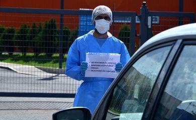 Uruguaios contam como é a rotina de trabalho durante a pandemia