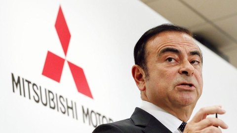 Tribunal japonês condena americanos que ajudaram Carlos Ghosn a fugir