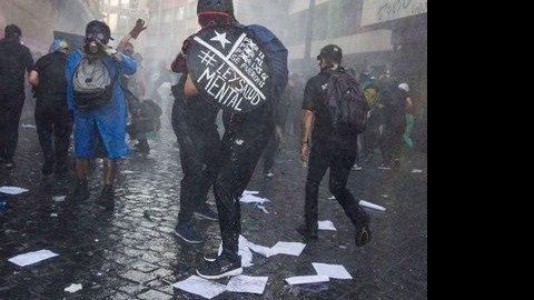 Novos protestos violentos no Chile já deixam quatro mortos em 2020
