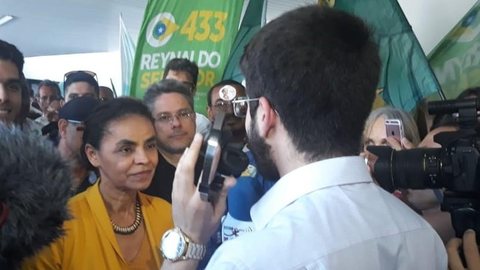 Em Aracaju, Marina Silva diz que pretende gerar 2 milhões de empregos com energia renovável no Nordeste