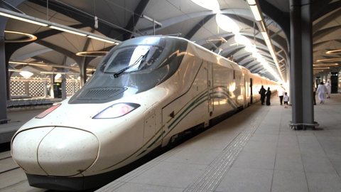 Arábia Saudita inaugura trem de alta velocidade entre Meca e Medina
