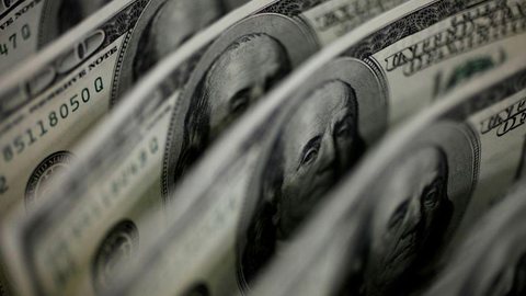 Contas externas têm saldo negativo de US$ 5,9 bilhões em dezembro