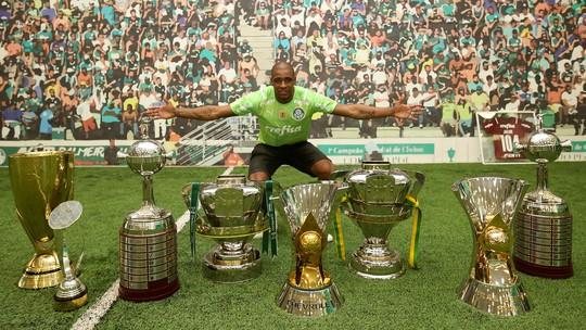 Jailson recebe homenagem e se despede do Palmeiras: “Conquistei tudo que sonhei”