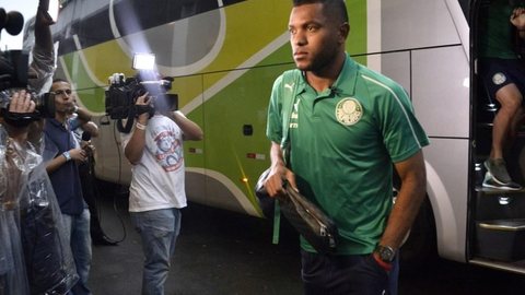 Entenda por que o Palmeiras não deve inscrever Borja para semifinal da Libertadores