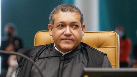 Nunes Marques toma posse como ministro do STF
