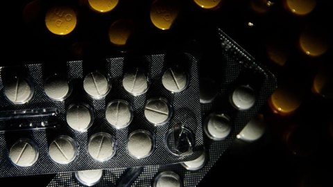 Pacientes relatam falta de medicamentos de uso contínuo na rede pública de saúde de SP e do ABC