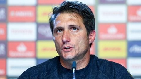 Paraguai anuncia Guillermo Schelotto como novo técnico
