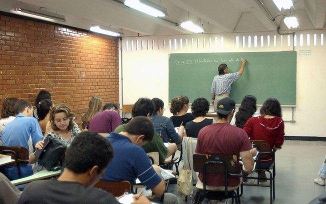 Sem data para volta, aulas presenciais no Brasil têm futuro incerto
