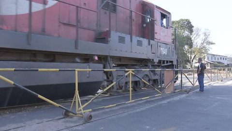 Prefeitura de Penápolis retira vigias da linha férrea e funcionários serão remanejados