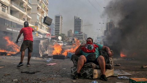 Mais de 160 ficam feridos durante protesto no Líbano