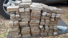Carpinteiro é preso com drogas dentro de carro em Penápolis