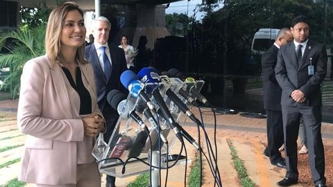 Michelle Bolsonaro afirma que pretende participar de ‘todos os projetos sociais possíveis’