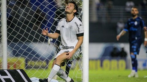Análise: Botafogo perde por um dia virtudes que chegaram com Enderson e leva derrota como lição