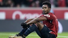 Em rede social, Thiago Mendes dá recado ao presidente do São Paulo: “Alô, Leco, é só ligar que estou chegando aí”
