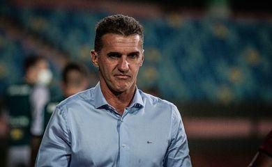 Corinthians anuncia contratação do técnico Vagner Mancini