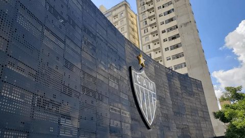 Para “atacar” R$ 500 mil de juros por dia útil, venda de shopping vira tema central no Atlético-MG